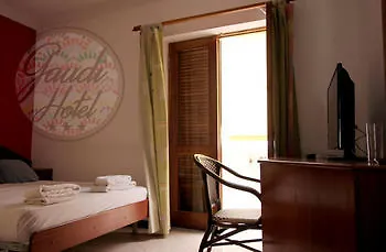 Royal Mindelo Suite Hotel